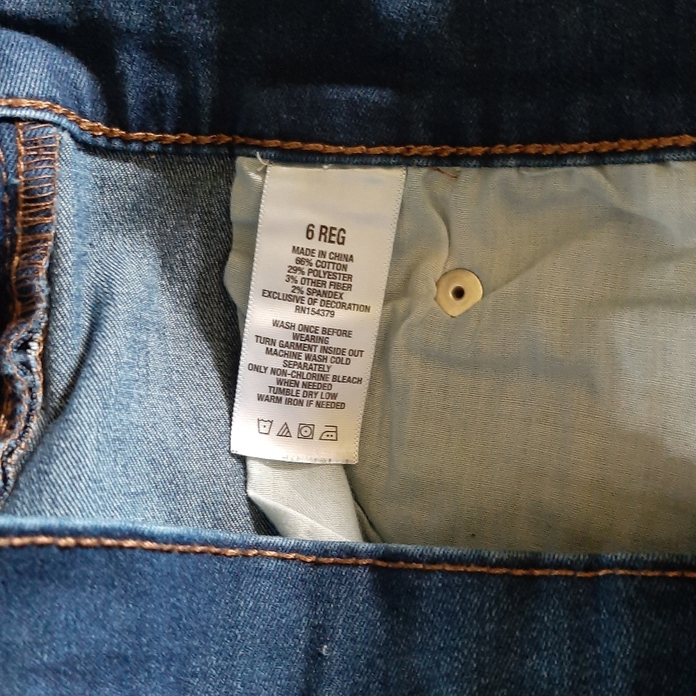 AERO HIGH RISE JEANS - Picture 4 of 4